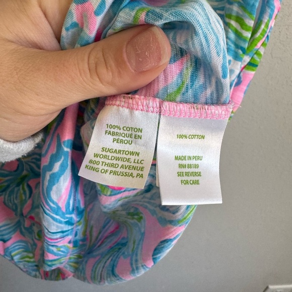 Lilly Pulitzer Pink Blue Fish Print V-Neck Short Sleeve Tee Womens S Coastal - Picture 4 of 5